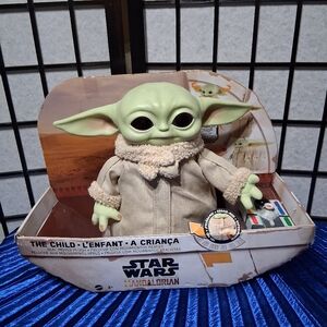 Mattel - Star Wars : Mandalorian The Child Real Moves Plush Toy-DISNEY EXCLUSIVE